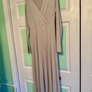 Elegant Long Sleeve Beige Dress